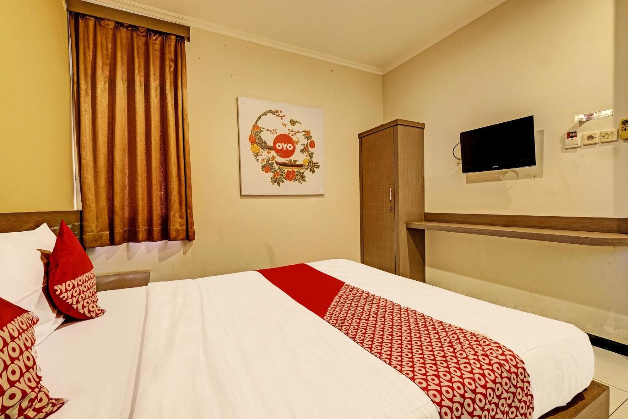 Sky Guesthouse Семаранг Екстериор снимка
